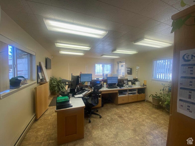 More Photos Of 184 Center st, Duchesne Office For Sale