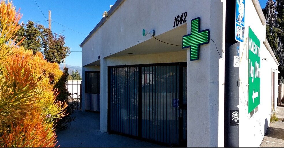 More Photos Of 1642-1644 Potrero Grande Dr, Rosemead Freestanding For Sale