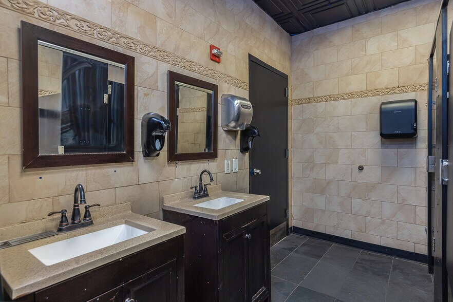 More Photos Of 102 Main St, Nyack Storefront Retail Residential For Sale