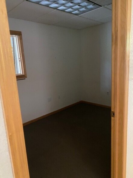 More Photos Of 4210 Highway 14 E, Rochester Industrial For Sale