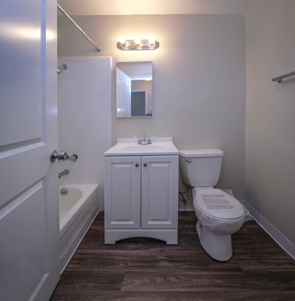 More Photos Of 486 Beech St, Redwood City Apartments For Sale