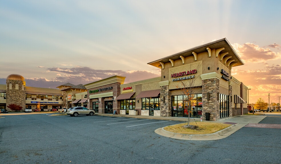 More Photos Of 2235 Dave Ward Dr, Conway Storefront Retail Office For Lease