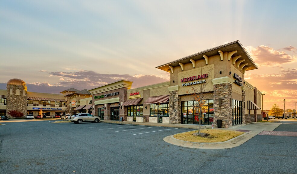 More Photos Of 2235 Dave Ward Dr, Conway Storefront Retail Office For Lease