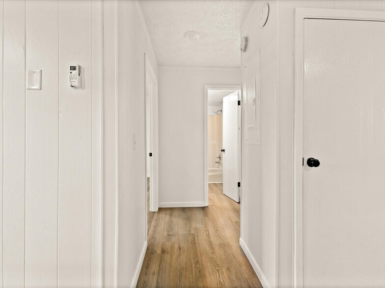 More Photos Of 112 Becky Dr, Greeneville Apartments For Sale