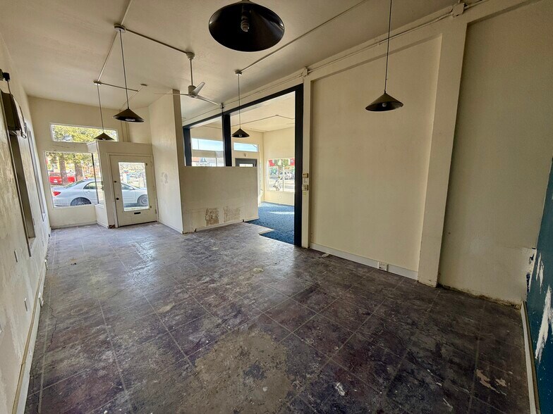 More Photos Of 801 D St, San Rafael Freestanding For Lease