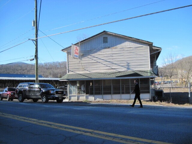 More Photos Of 42765 Midland Trl E, White Sulphur Springs Freestanding For Lease