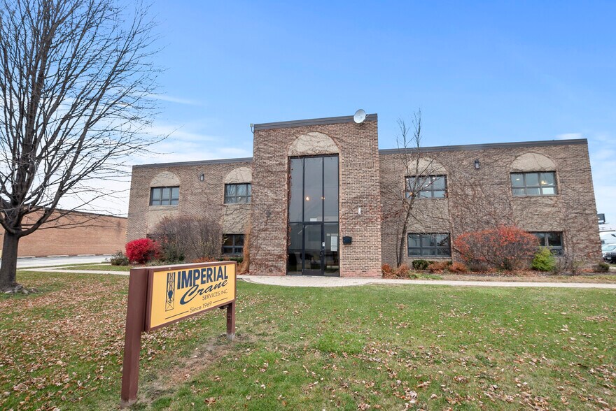 More Photos Of 9735 Industrial Dr, Bridgeview Light Distribution For Sale