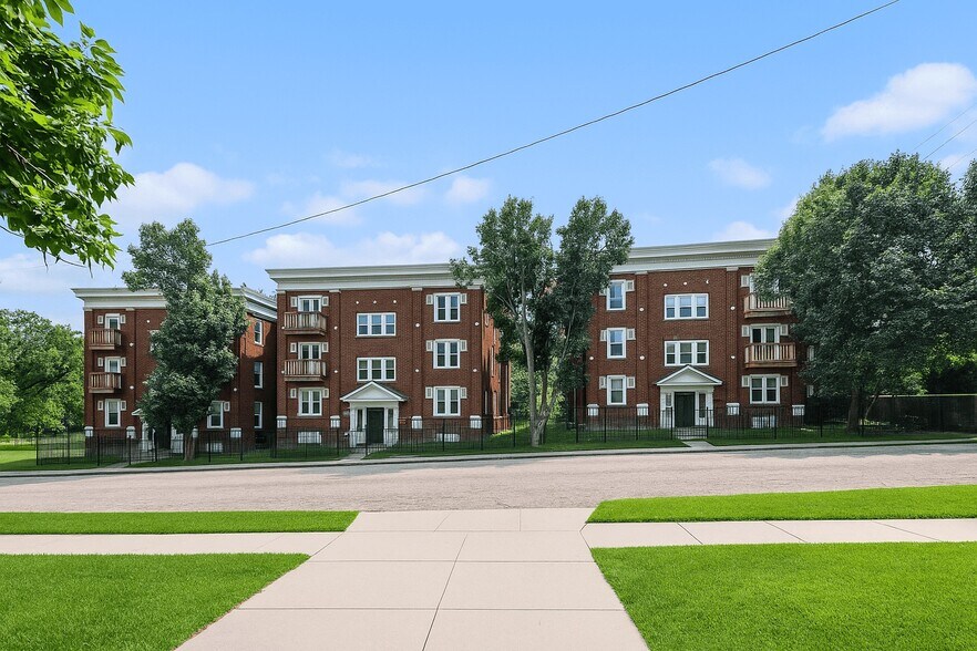Primary Photo Of 3113-3123 Thompson Ave, Kansas City Apartments For Sale
