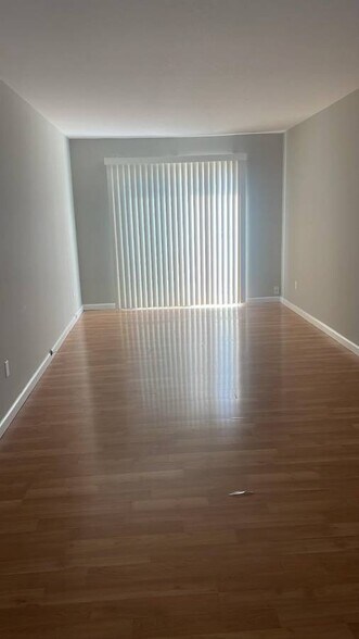 More Photos Of 1500 S White Rd, San Jose Apartments For Sale