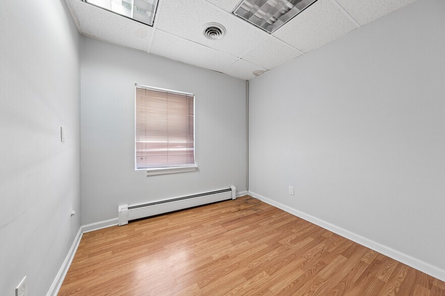 More Photos Of 175 Cedar Ln, Teaneck Medical For Sale