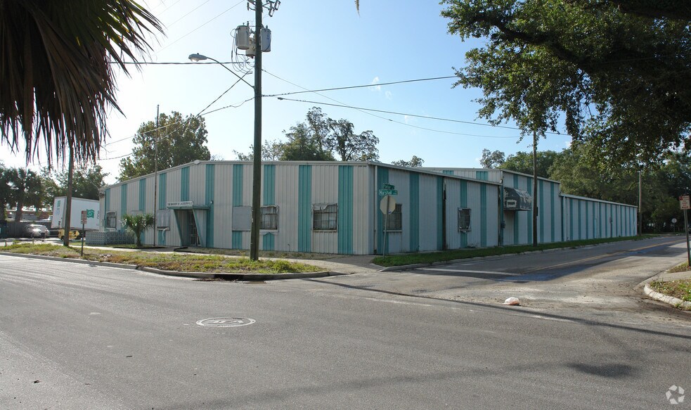 More Photos Of 1708 Marshall St, Jacksonville Manufacturing For Lease