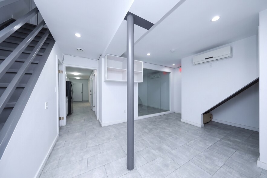 More Photos Of 174 Avenue S, Brooklyn General Retail For Sale