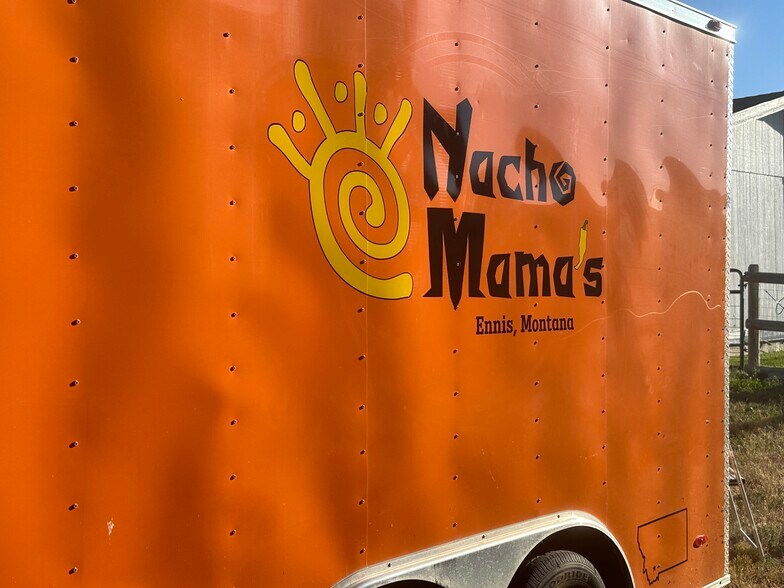 More Photos Of 111 W Main St, Ennis Restaurant For Sale