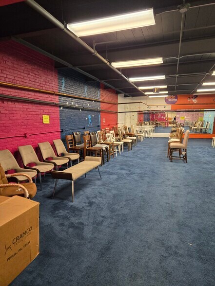 More Photos Of 230 Factory St, Watertown Warehouse For Sale