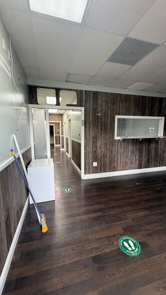 More Photos Of 11300 NW 87th Ct, Hialeah Unknown For Lease