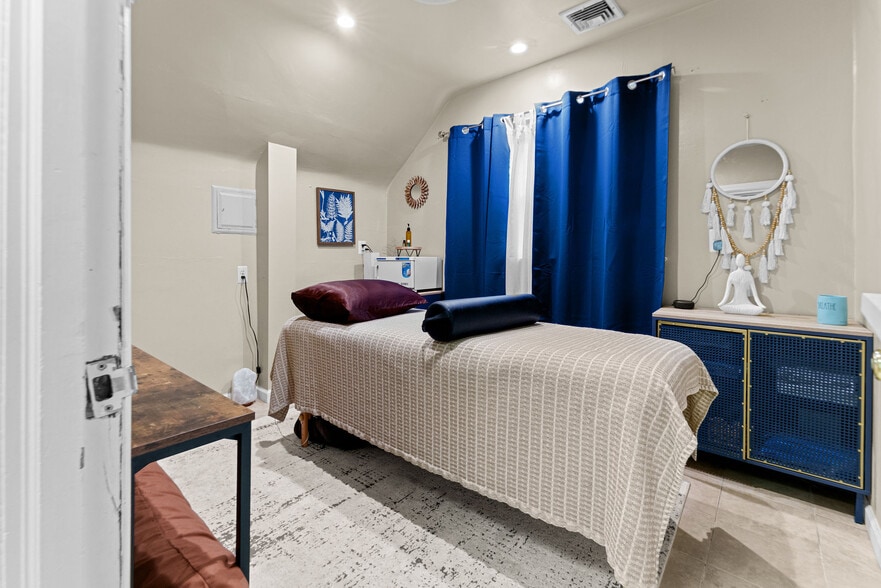 More Photos Of 21-25 Grove Ave, Verona Storefront Retail Office For Sale