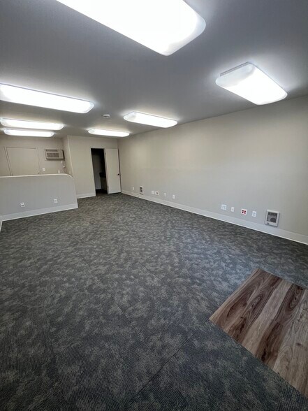 More Photos Of 4831 River Rd, Keizer Office For Lease