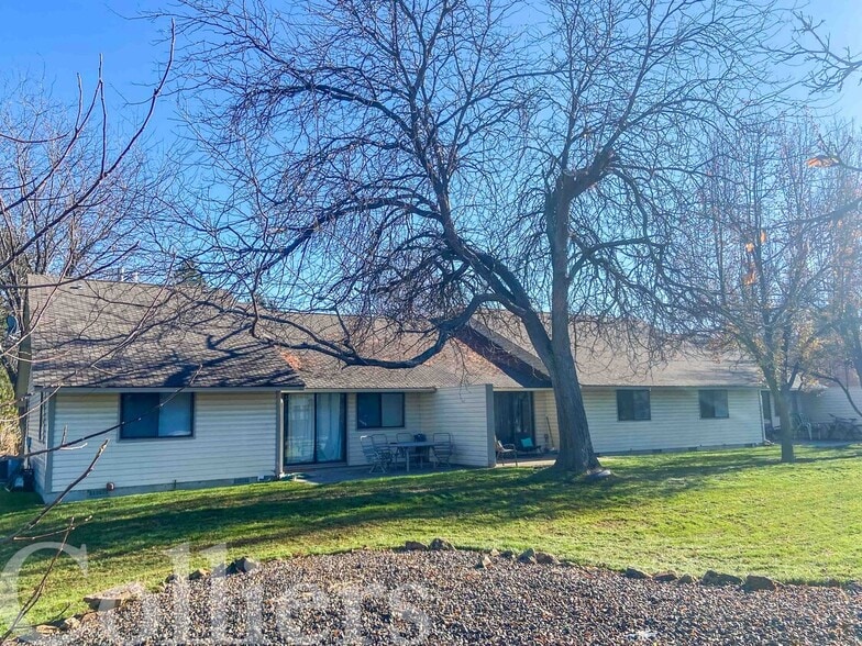Primary Photo Of 2132-2198 S Gekeler Ln, Boise Apartments For Sale