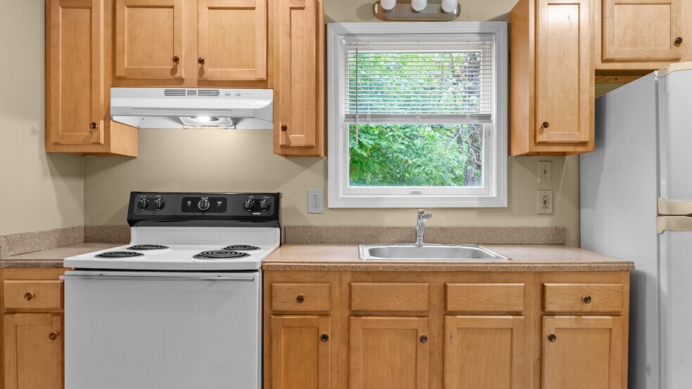 More Photos Of 55 Washington St, Lockport Apartments For Sale