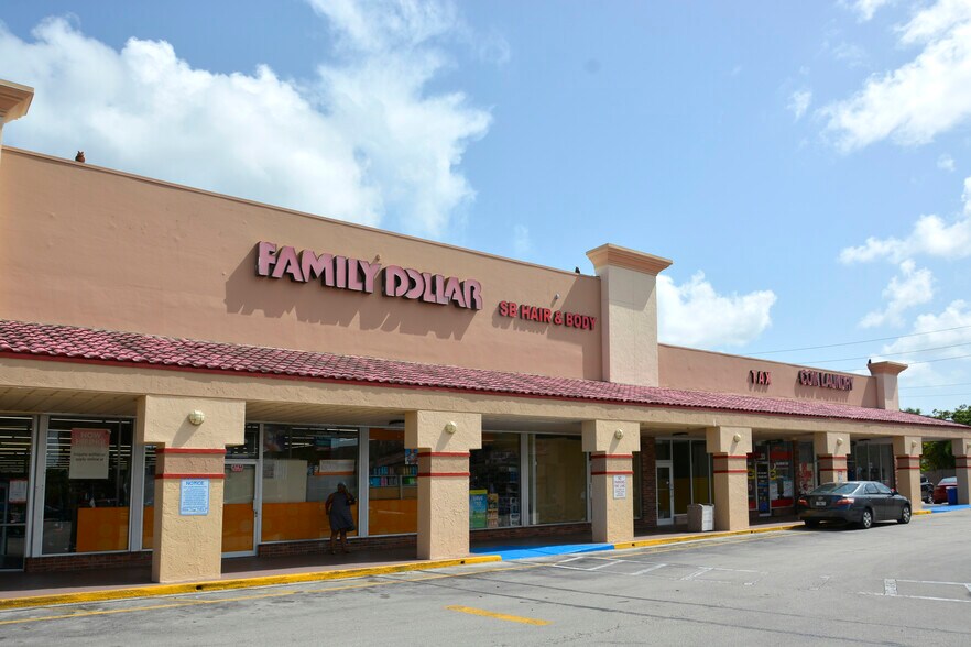 More Photos Of 8255 Sunset Strip, Sunrise Unknown For Lease