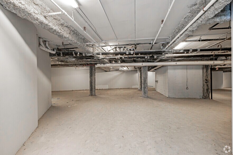 More Photos Of 446-448 W 167th St, New York Multifamily For Sale