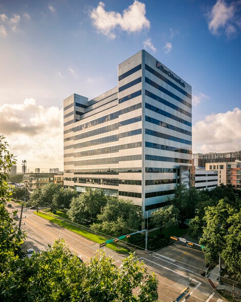 More Photos Of 4265 San Felipe St, Houston Office For Lease