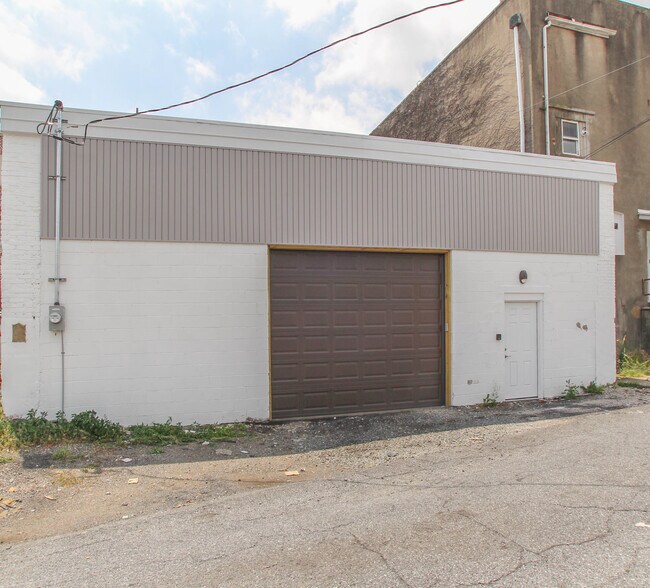 More Photos Of 814 Mechanic St, Bethlehem Flex For Lease