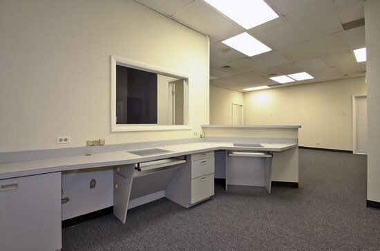 More Photos Of 800 E Northwest Hwy, Mount Prospect Office Residential For Sale