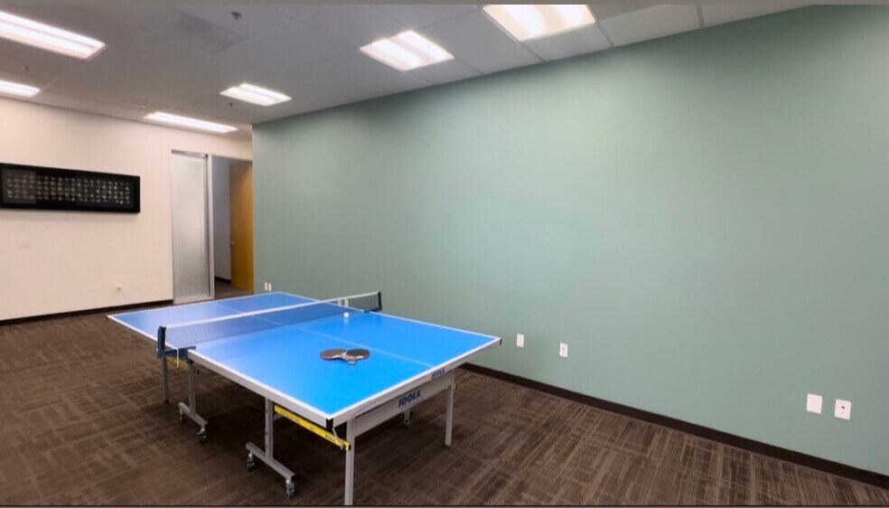 More Photos Of 6140 Hellyer Ave, San Jose Office Residential For Lease