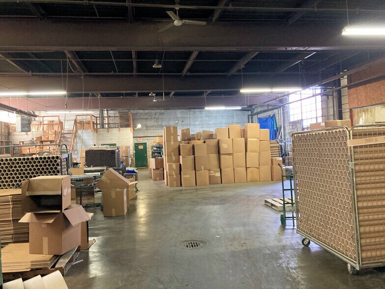 More Photos Of 4810 W 139th St, Cleveland Manufacturing For Sale