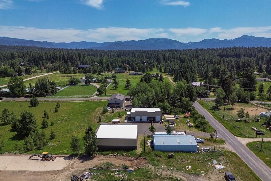 More Photos Of 460 Krahn Ln, McCall Warehouse For Sale