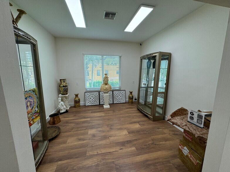 More Photos Of 1317 SE 4th Ave, Fort Lauderdale Office Residential For Sale