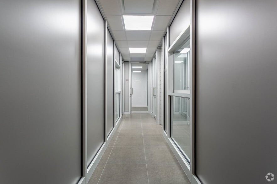 More Photos Of 54 W 47th St, New York Office For Lease