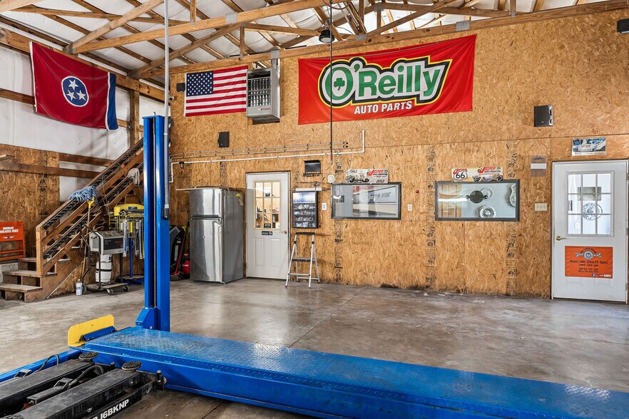 More Photos Of 209 Mountain Rd, Livingston Self Storage For Sale