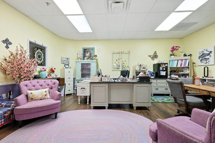 More Photos Of 1700 Cedar Run, Ennis Daycare Center For Sale