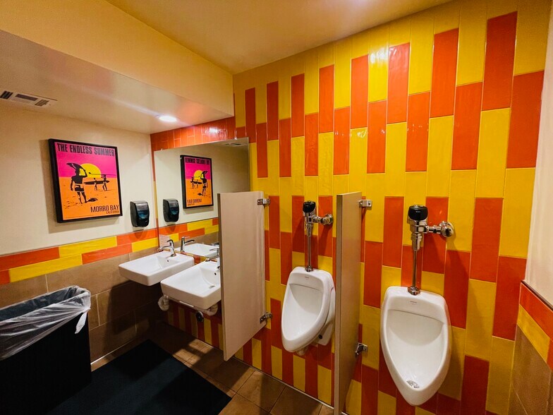 More Photos Of 1575 Calle Joaquin, San Luis Obispo Restaurant For Sale