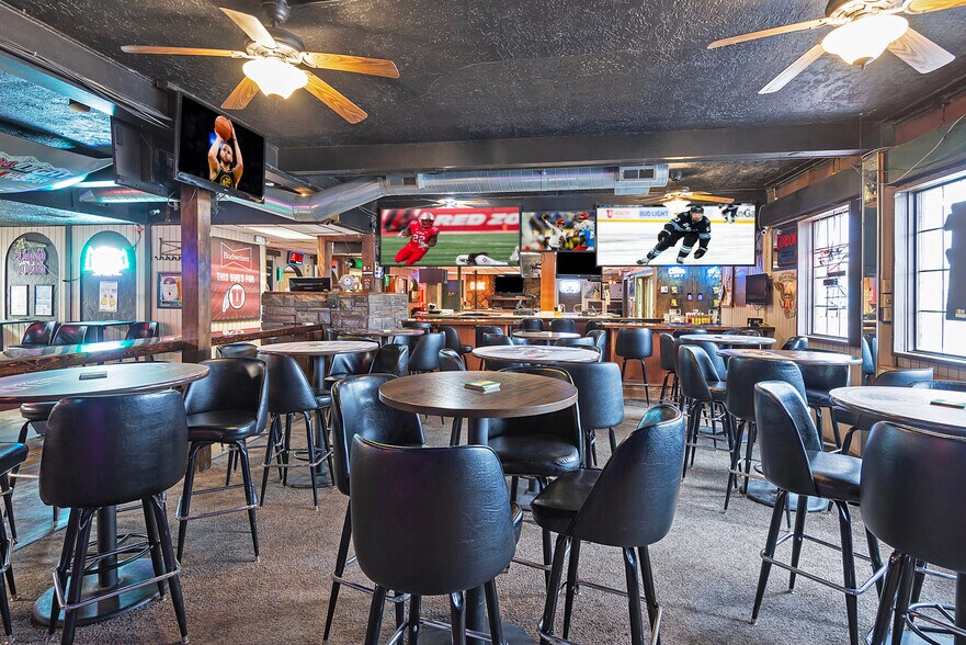 More Photos Of 6194 Highland Dr, Salt Lake City Restaurant For Sale