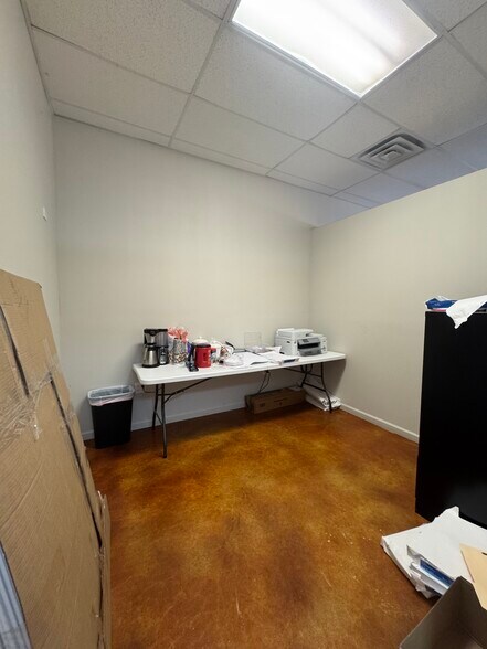 More Photos Of 14214 Highway 90, Boutte Freestanding For Lease