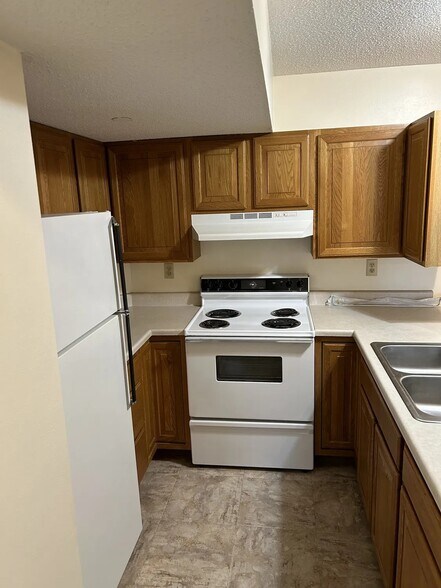 More Photos Of 210 W Center St, Madison Apartments For Sale