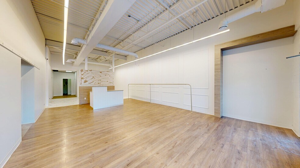 More Photos Of 4810-4812 50 St, Stettler Storefront Retail Office For Lease