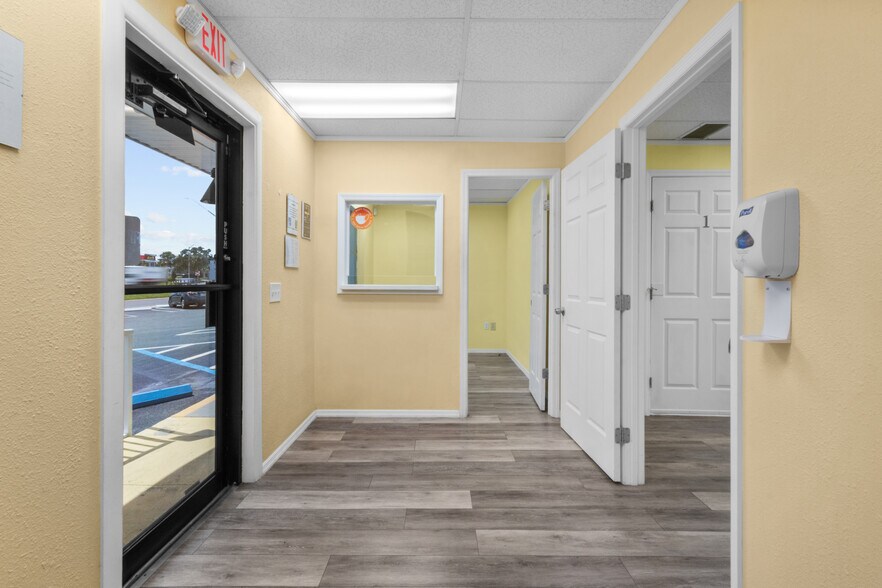 More Photos Of 1907 Tyrone Blvd N, Saint Petersburg Medical For Lease