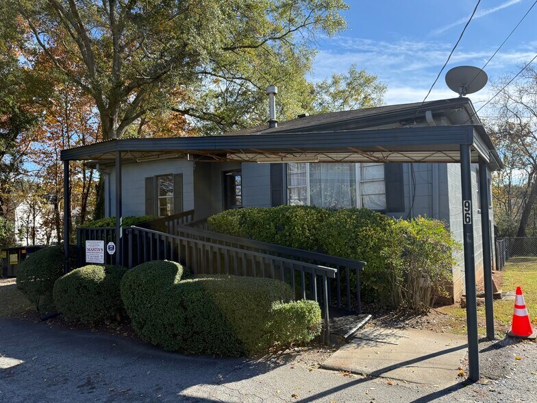 More Photos Of 96 W Felton Rd, Cartersville Office For Sale