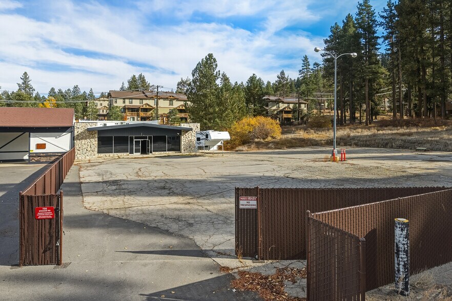 More Photos Of 735 Stocker Rd, Big Bear Lake Storefront Retail Office For Sale