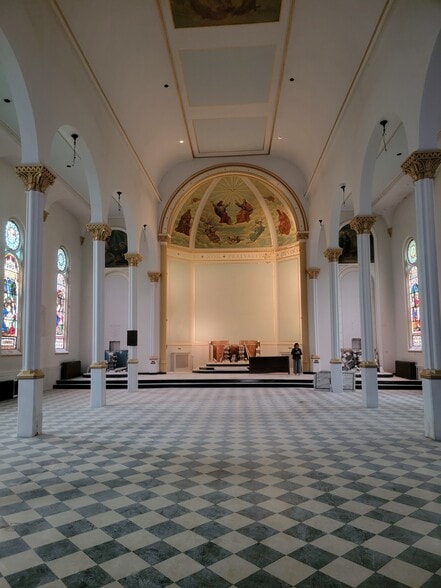 More Photos Of 91 Wurts St, Kingston Religious Facility For Sale