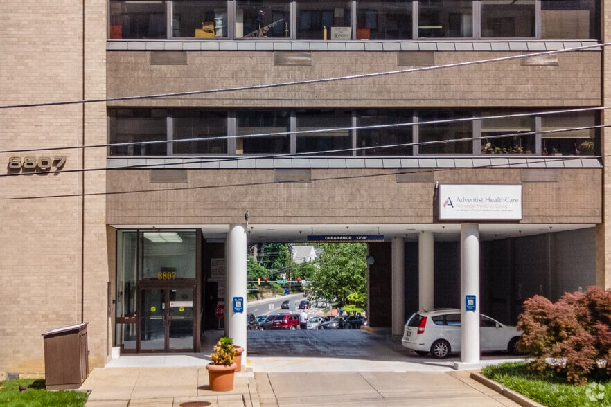 More Photos Of 8807 Colesville Rd, Silver Spring Medical For Sale