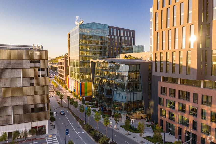 More Photos Of 1800 Owens St, San Francisco Office For Lease