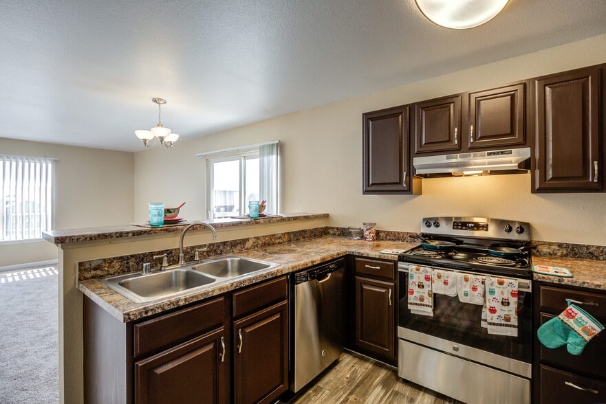 More Photos Of 10754 Belle Creek Blvd, Henderson Apartments For Lease