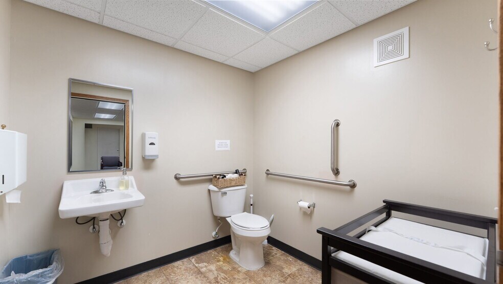 More Photos Of 400 Broadway Ave N, Foley Office For Sale