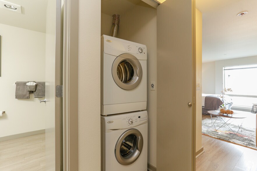 More Photos Of 1101 E Union St, Seattle Apartments For Lease