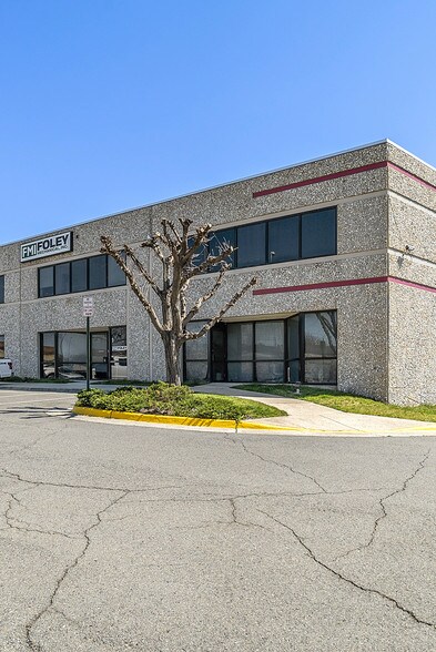More Photos Of 8390 Terminal Rd, Lorton Flex For Sale